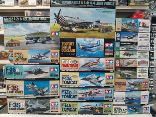 A wall of model airplanes
AI-generated content may be incorrect.